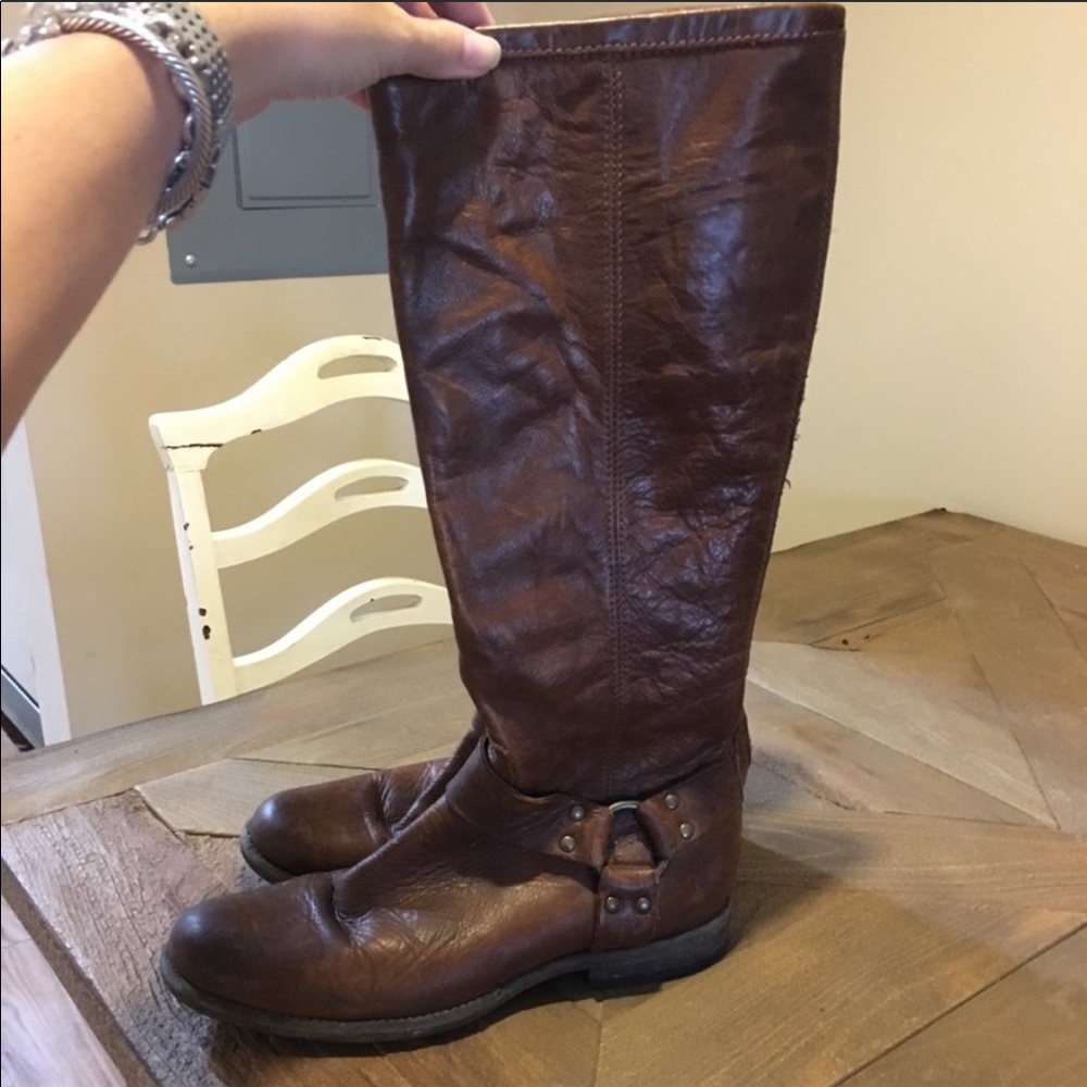 Frye brown boots